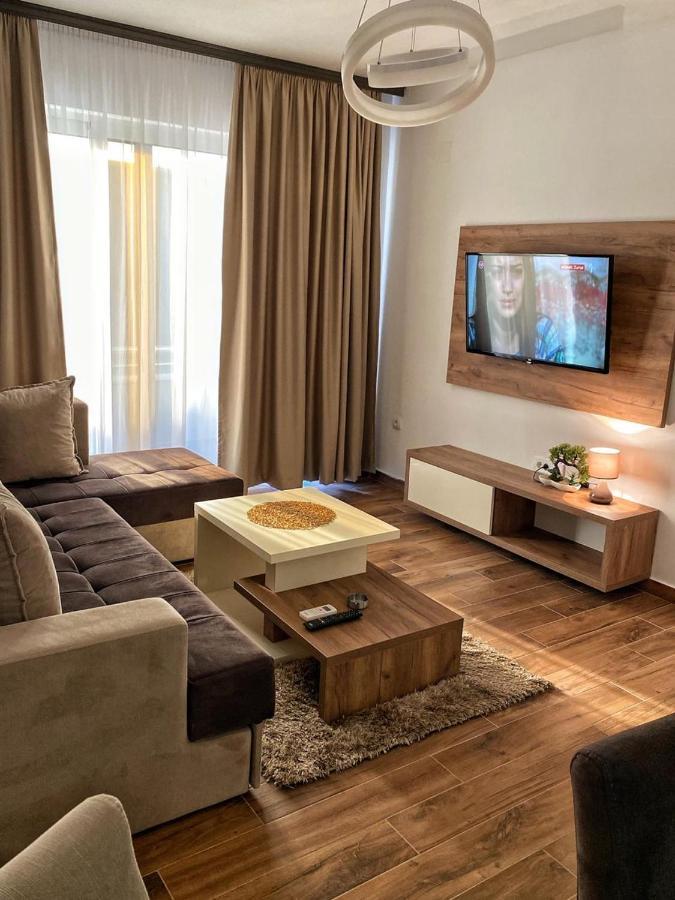 Md Apartments Ulcinj Buitenkant foto