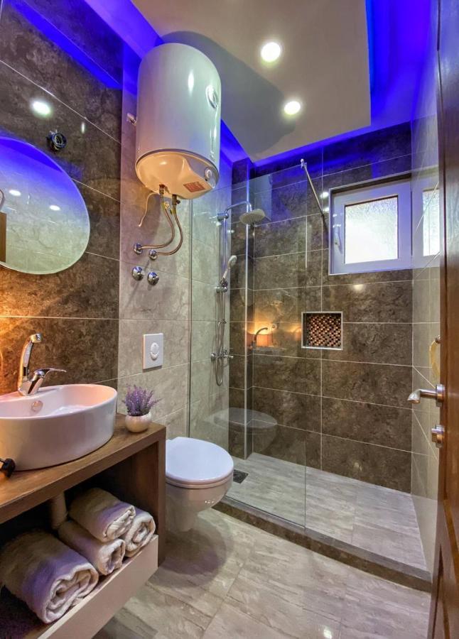 Md Apartments Ulcinj Buitenkant foto